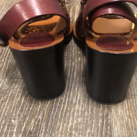 Chloe Bordeaux Kelby Laser Cut Block Heel Sandals - Picture 10 of 12